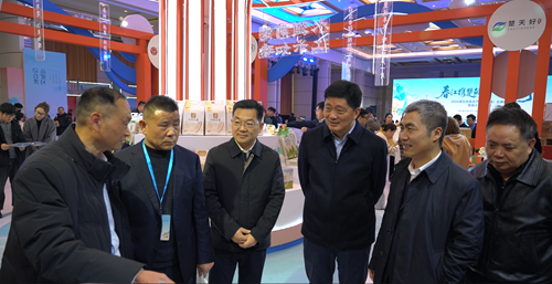 春江携楚鲜 沪上臻团圆：2026湖北优质农产品品牌推介活动在上海启幕