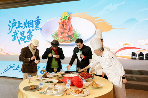 春江携楚鲜 沪上臻团圆：2026湖北优质农产品品牌推介活动在上海启幕