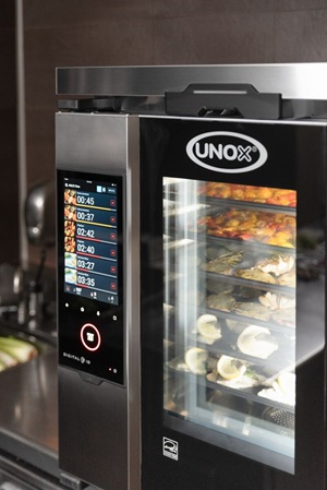 UNOX发布X世代万能蒸烤箱 以“交互式烹饪”引领智能厨房新阶段