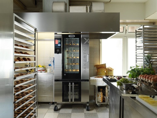 UNOX发布X世代万能蒸烤箱 以“交互式烹饪”引领智能厨房新阶段